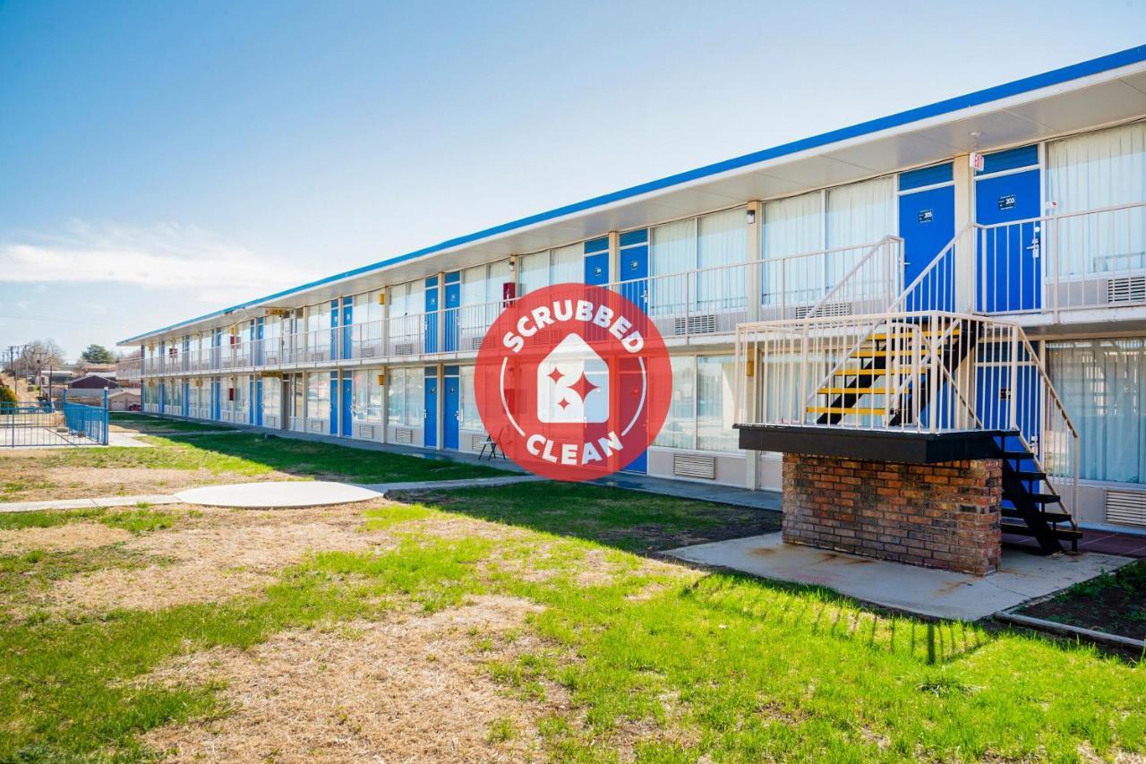 Oyo Hotel Guymon Ok Us-64 ภายนอก รูปภาพ