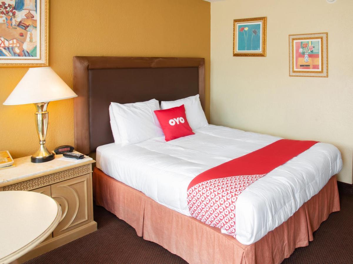 Oyo Hotel Guymon Ok Us-64 ภายนอก รูปภาพ